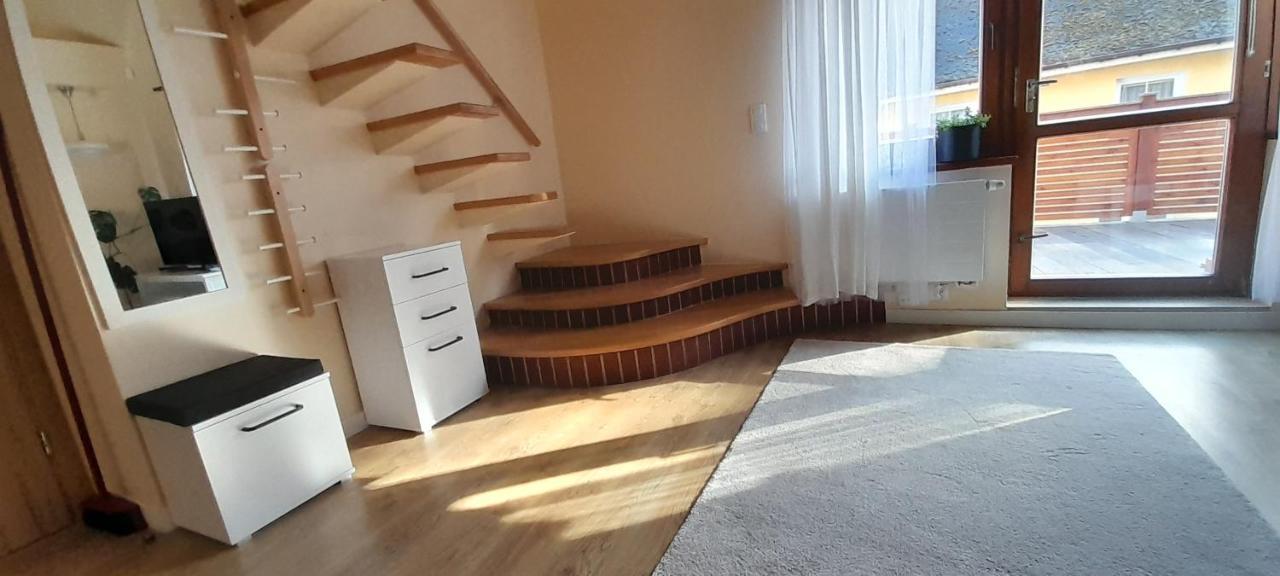 Apartamenty Emzetka פוביירובו מראה חיצוני תמונה